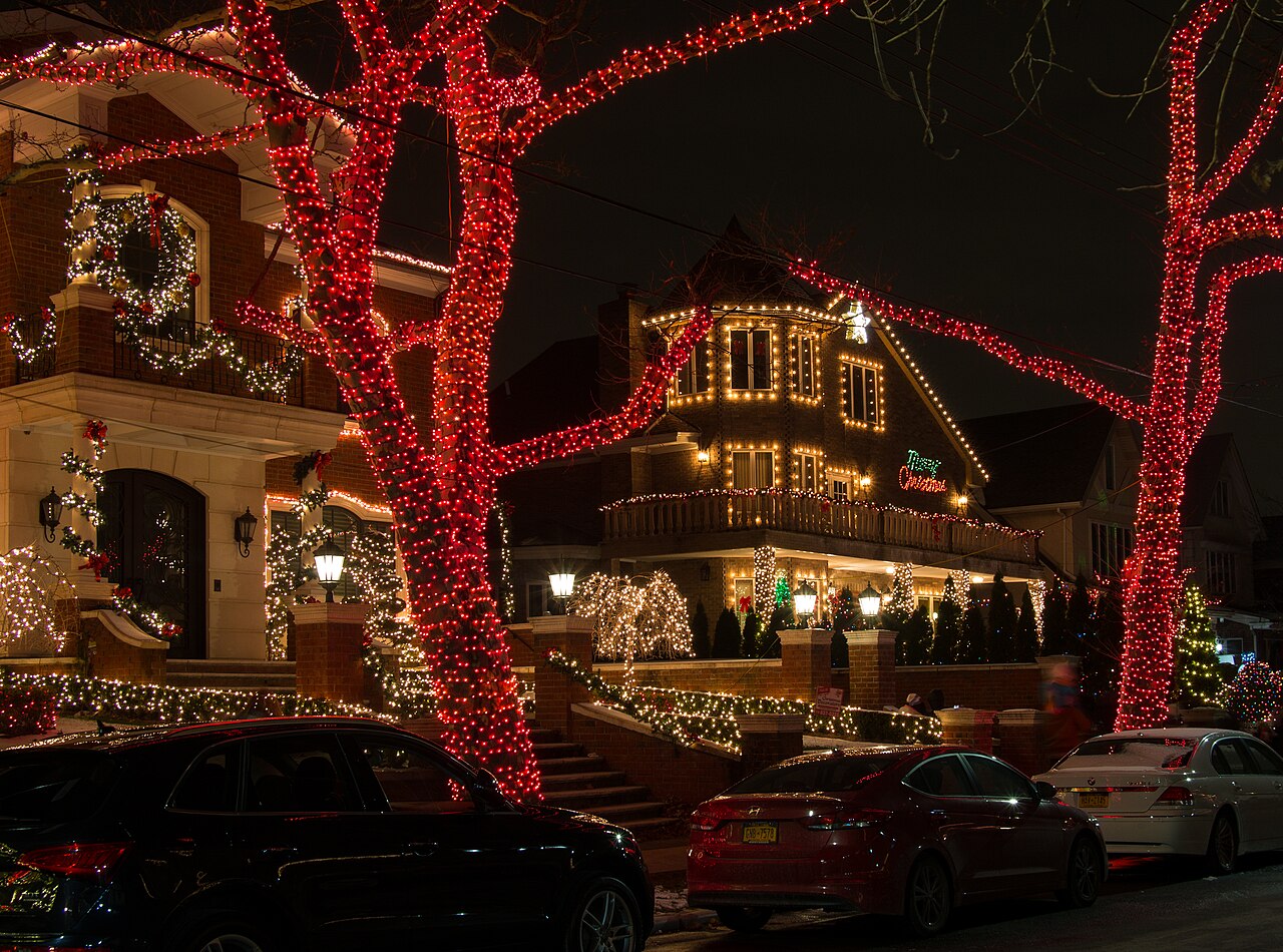 Des décorations de Noël illuminées