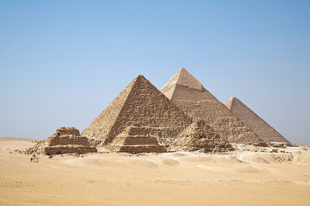 Les pyramides de Gizeh en Égypte