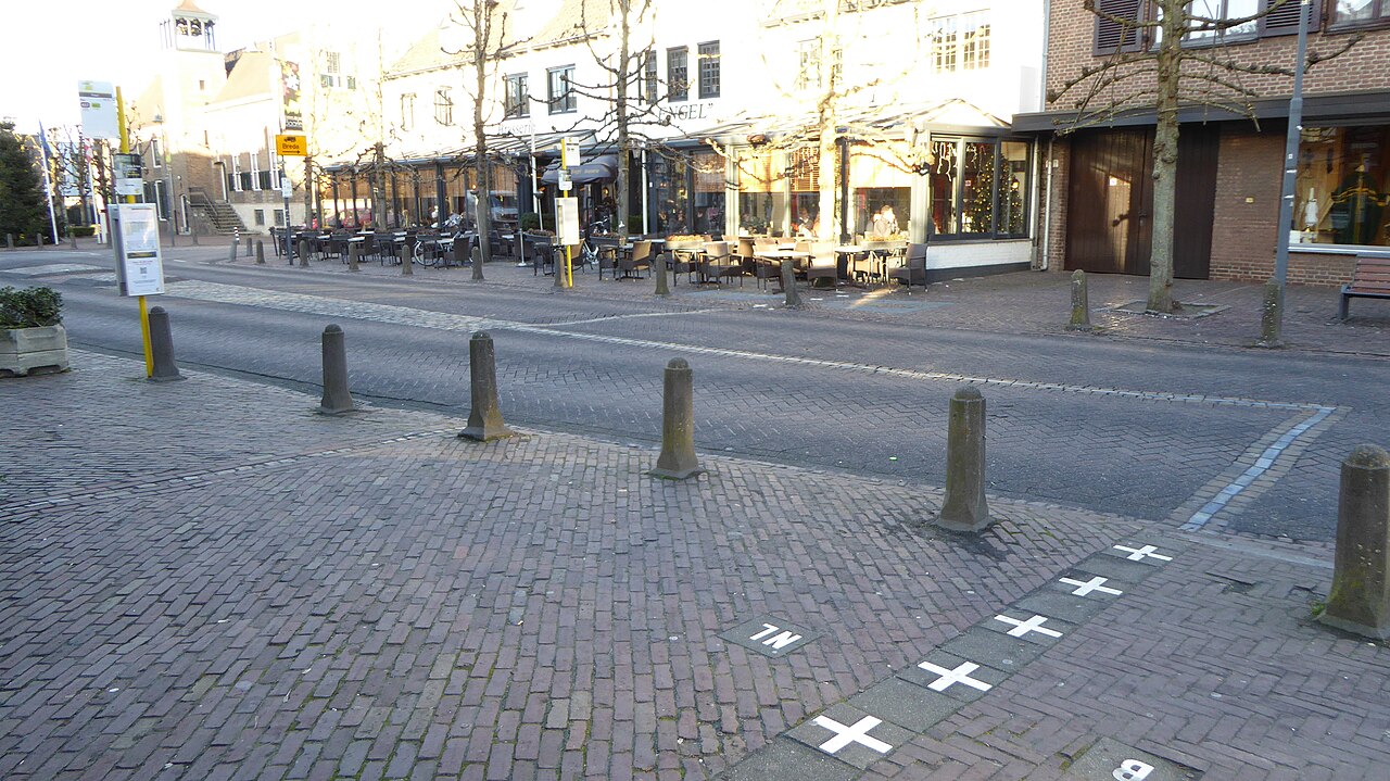 La frontière marquée au sol à Baarle